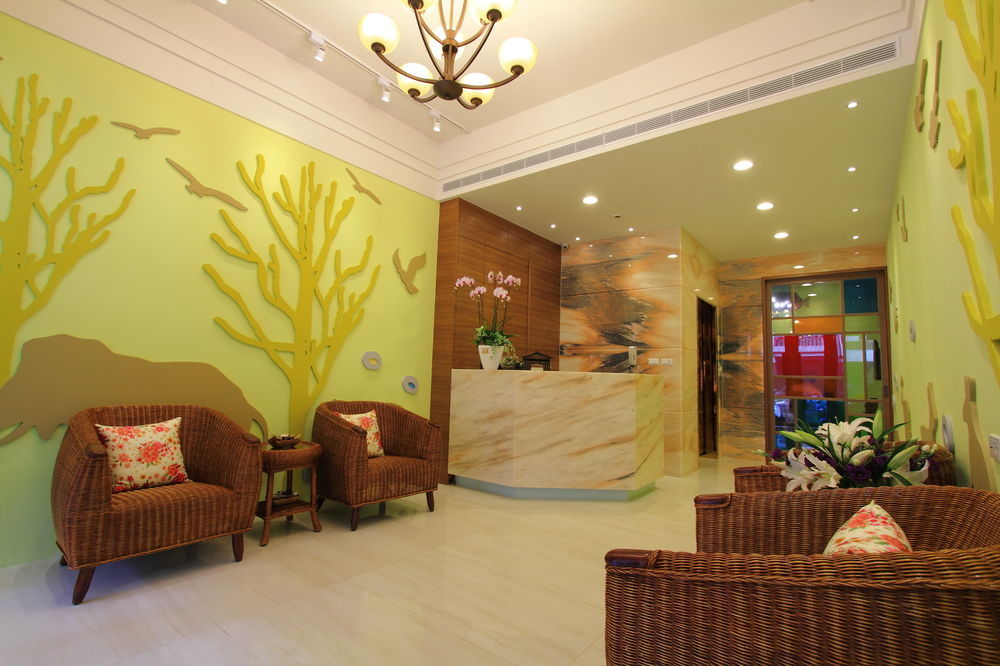 ลูน่า เฮาส์ Hotel เกาสง ภายนอก รูปภาพ