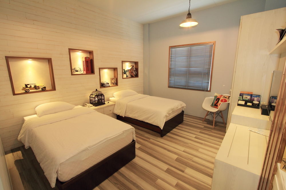 ลูน่า เฮาส์ Hotel เกาสง ภายนอก รูปภาพ