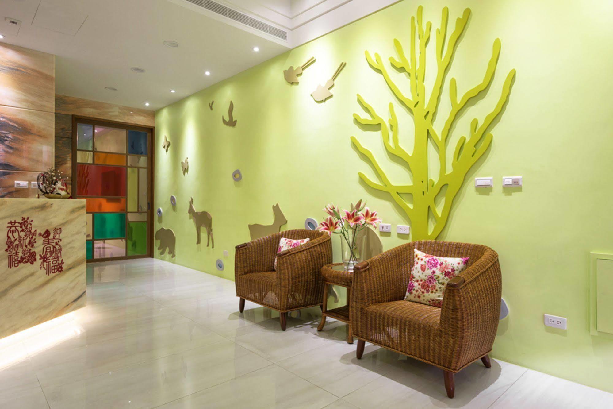 ลูน่า เฮาส์ Hotel เกาสง ภายนอก รูปภาพ