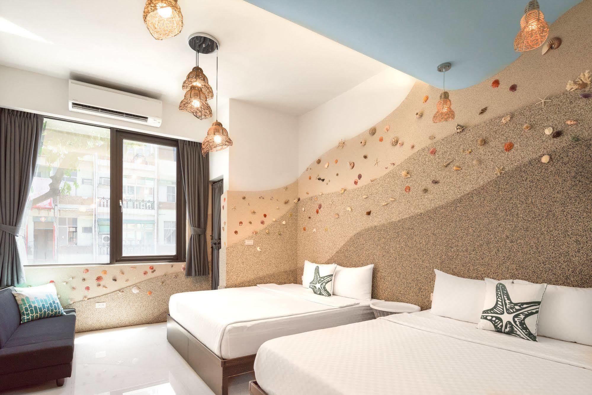 ลูน่า เฮาส์ Hotel เกาสง ภายนอก รูปภาพ