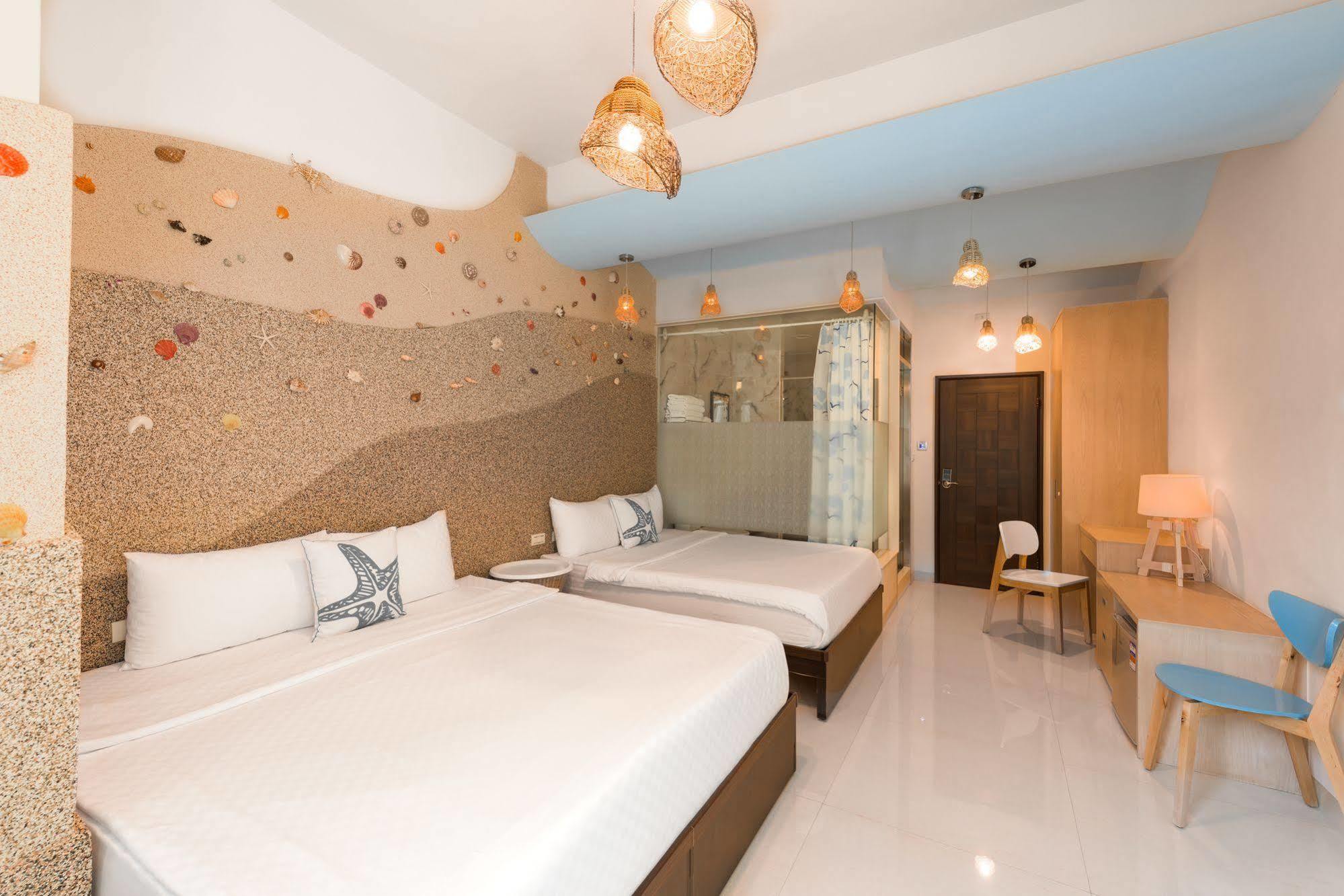 ลูน่า เฮาส์ Hotel เกาสง ภายนอก รูปภาพ